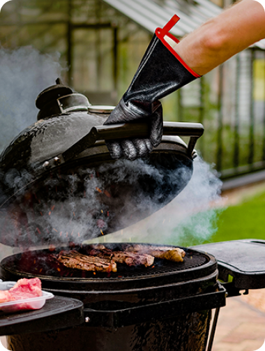 Value Pack: ThermoPro TP620 Digital Instant-Read Meat Thermometer & ThermoPro TP100 Heat-Resistant BBQ Gloves
