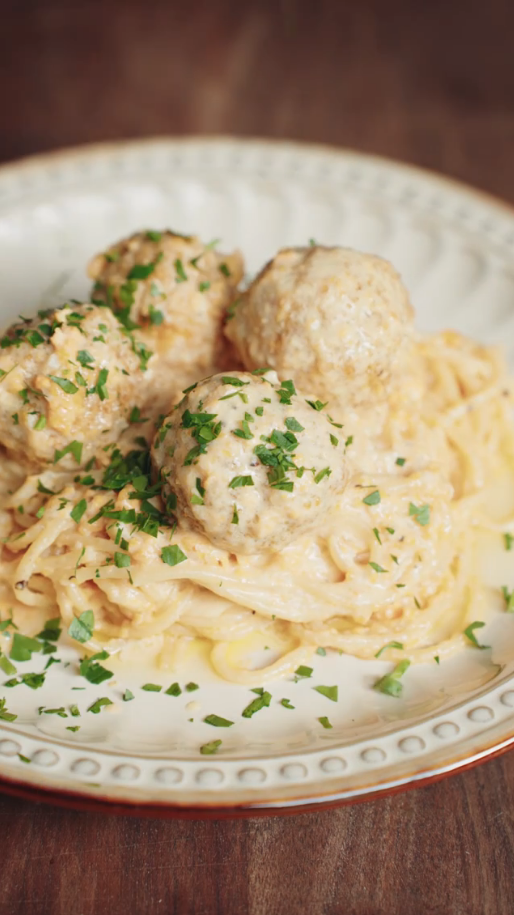 Creamy Boursin Shrimp Pasta