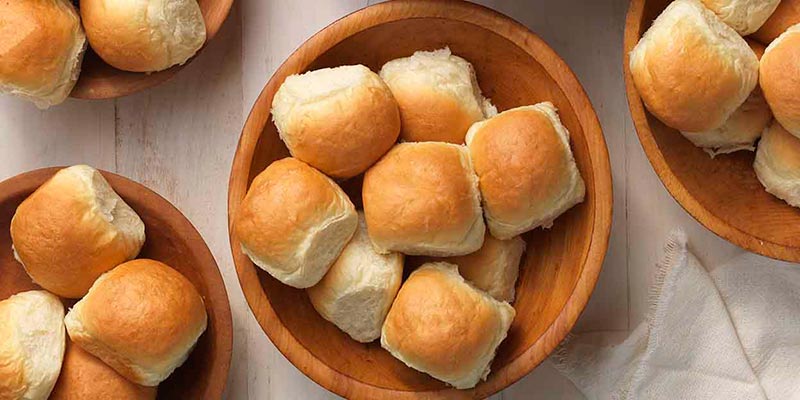 thanksgiving leftover oven baked rolls