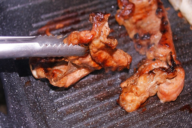 How to keep chicken from sticking to grill